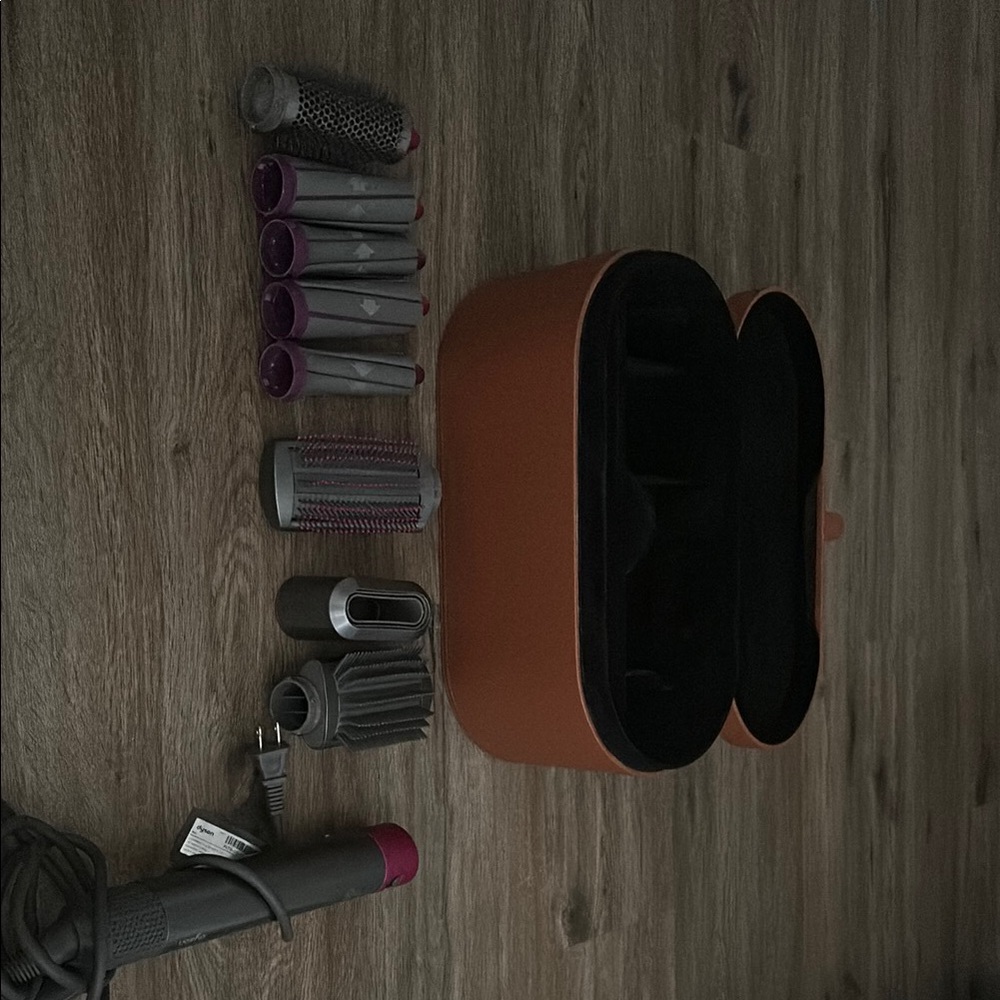 Dyson Hair Tool Set with Orange Case